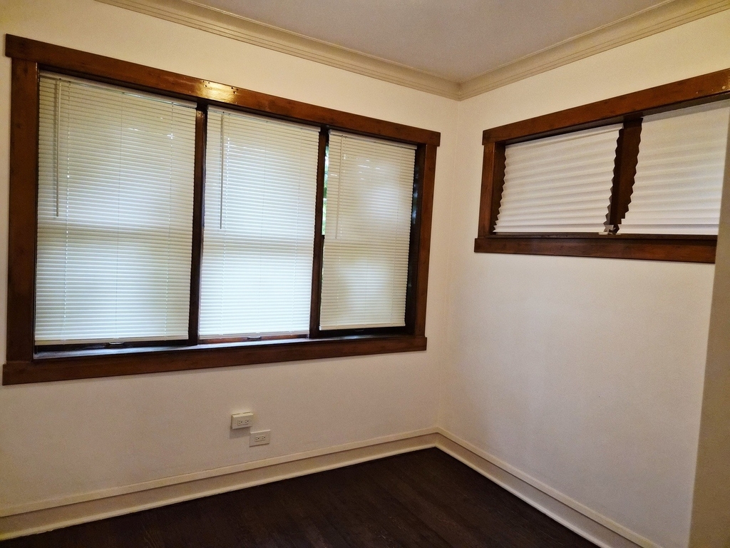 7826 S Bennett Avenue - Photo 15