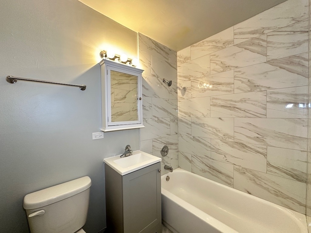 4543 N Dover Street - Photo 18