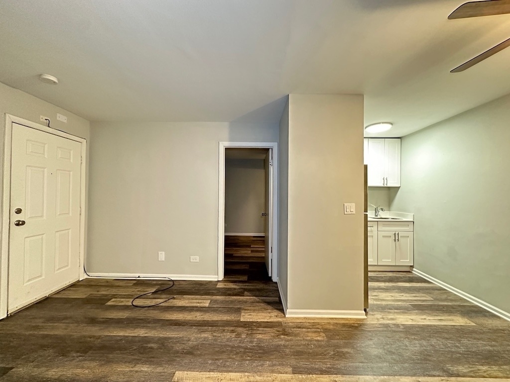 4543 N Dover Street - Photo 11