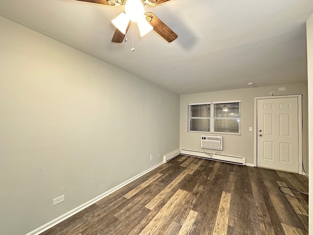 4543 N Dover Street - Photo 6