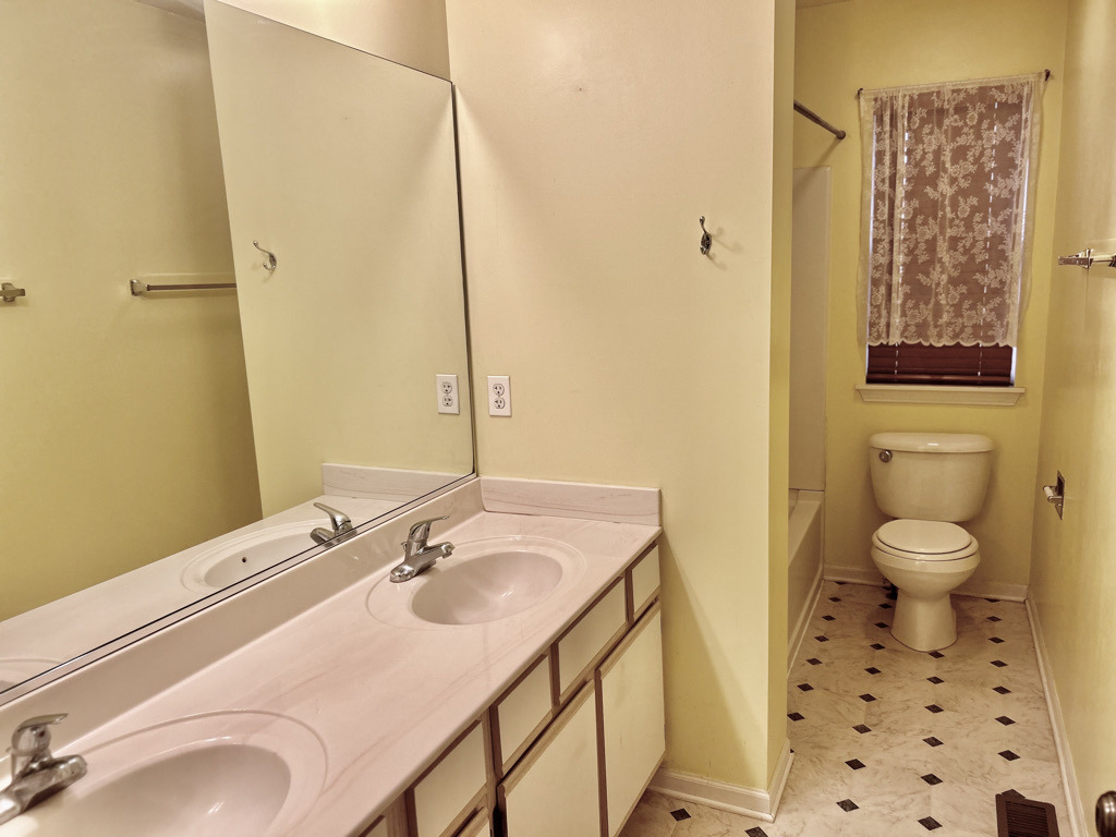 21509 W Georgetown Drive - Photo 6
