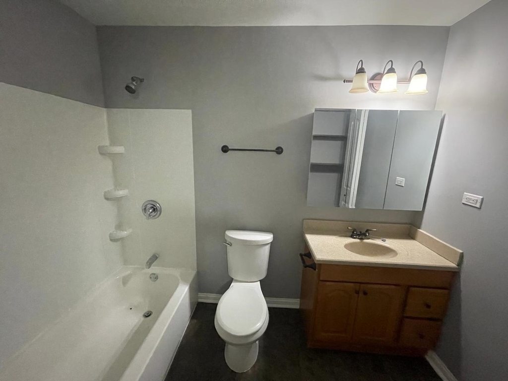 195 Thomas Court - Photo 9