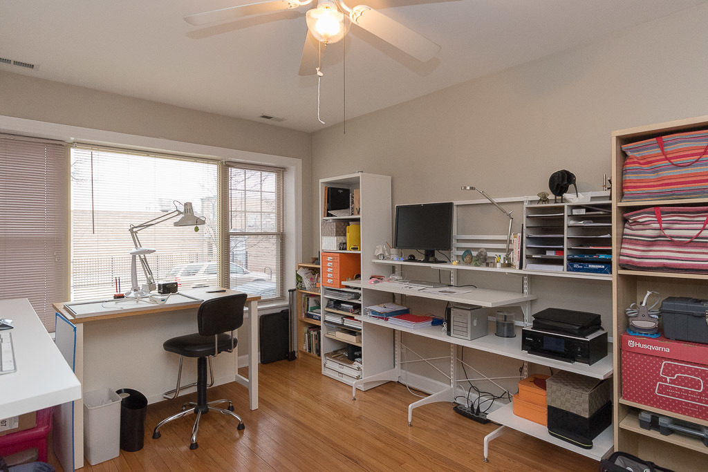 5210 N Sawyer Avenue - Photo 3