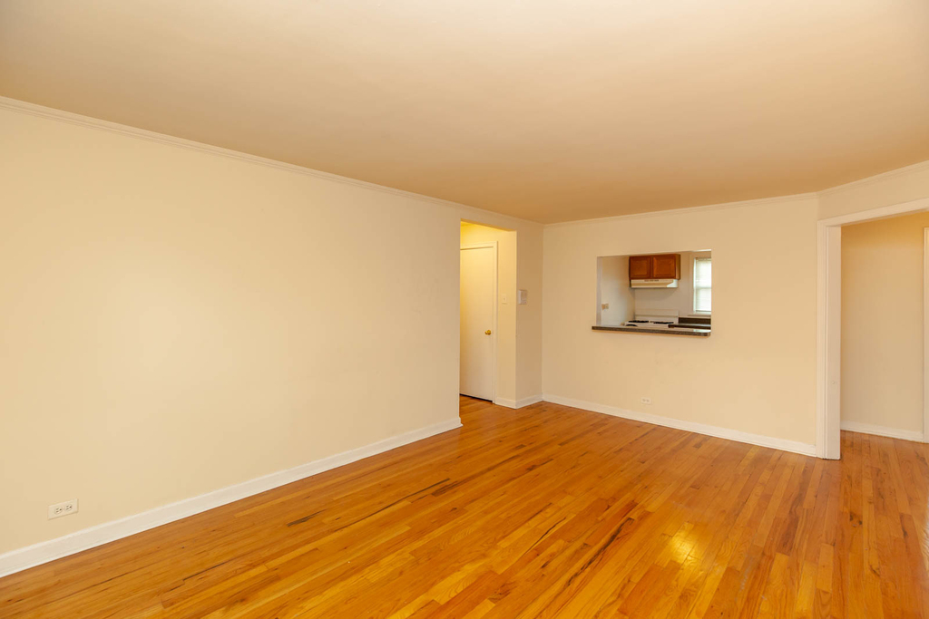 4258 W Nelson Street - Photo 2