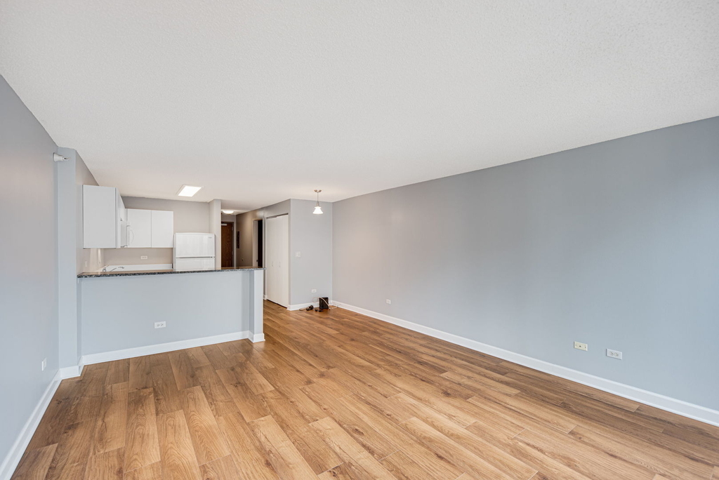 2 E Erie Street - Photo 6
