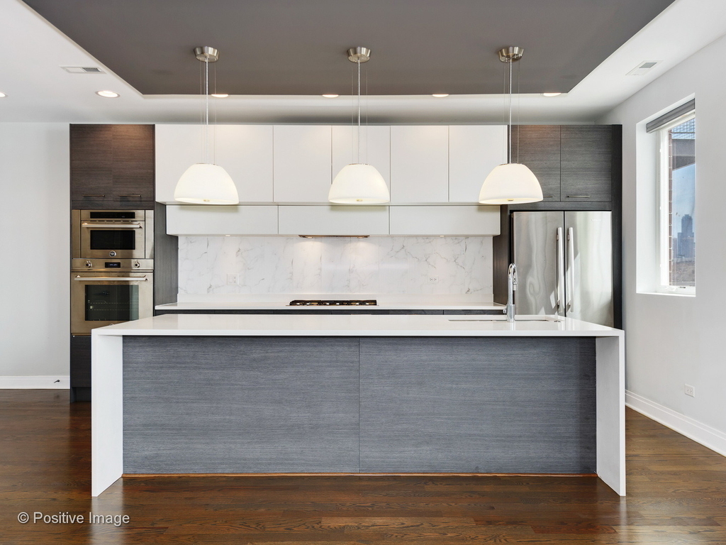 1617 W Grand Avenue - Photo 3