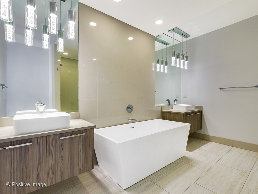 1617 W Grand Avenue - Photo 6