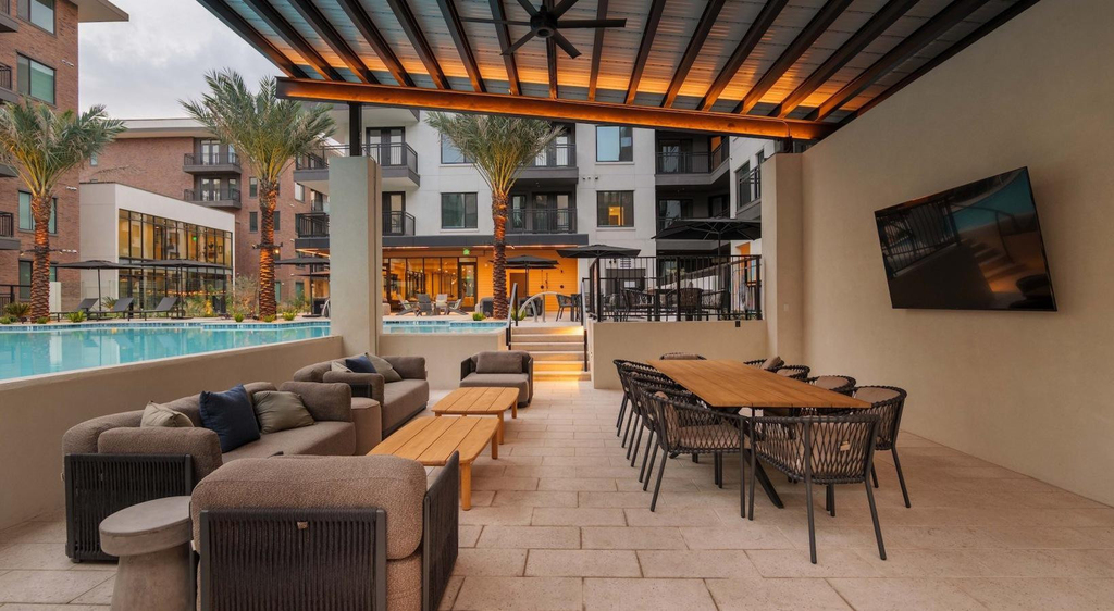 500 E Rivulon Boulevard - Photo 27