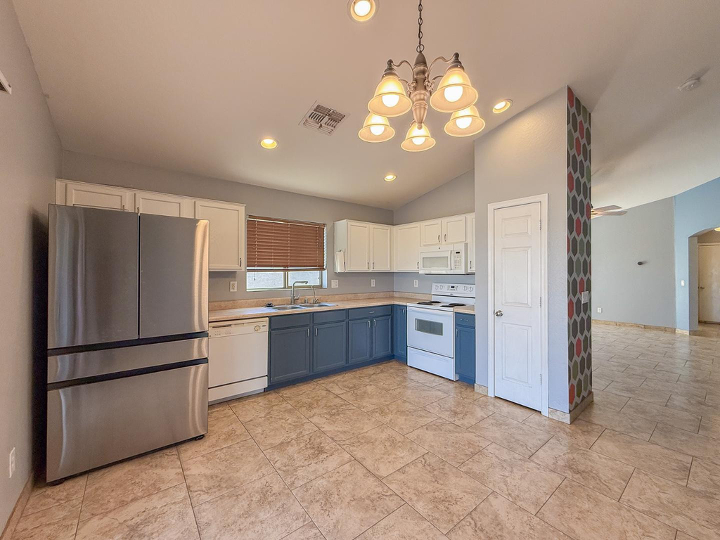 23816 N Wilderness Way - Photo 5
