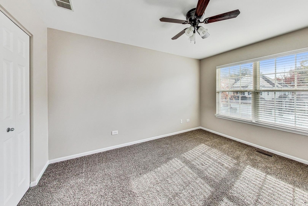 1686 Buckingham Drive - Photo 21