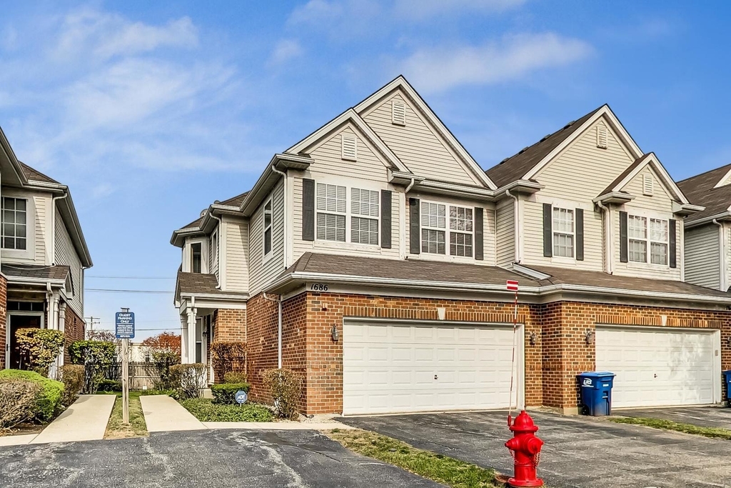 1686 Buckingham Drive - Photo 1