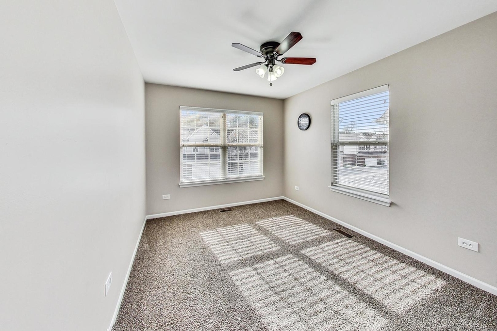 1686 Buckingham Drive - Photo 24