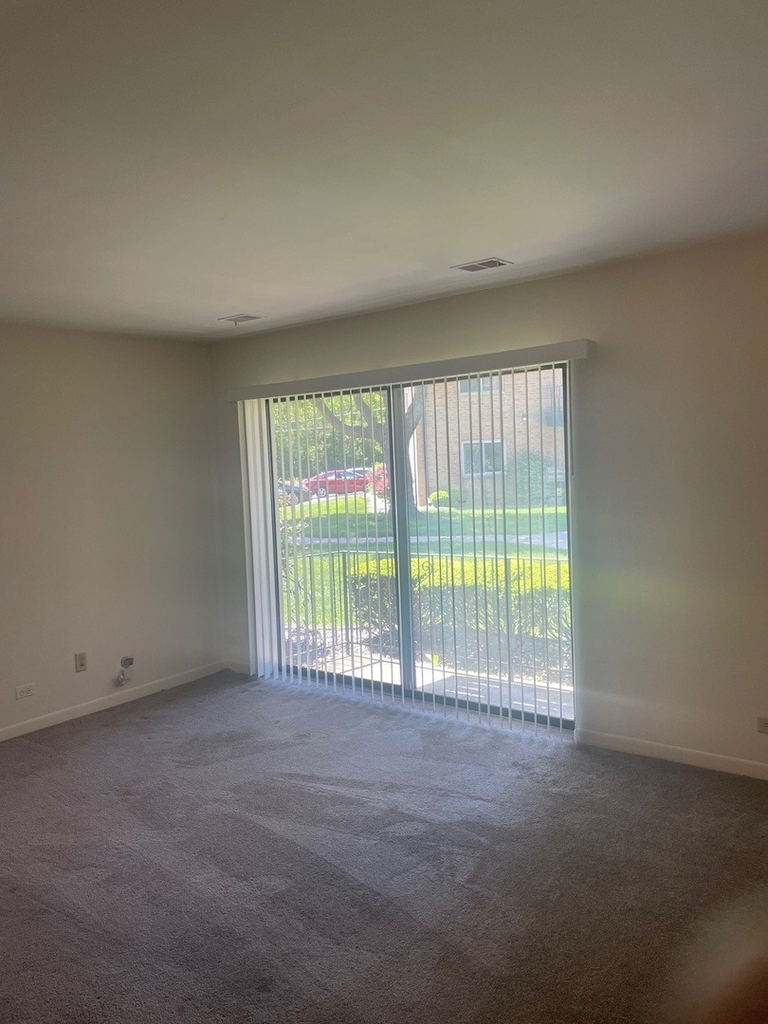 4925 W 109th Street - Photo 1
