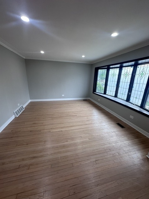 6009 S Kolin Avenue - Photo 1