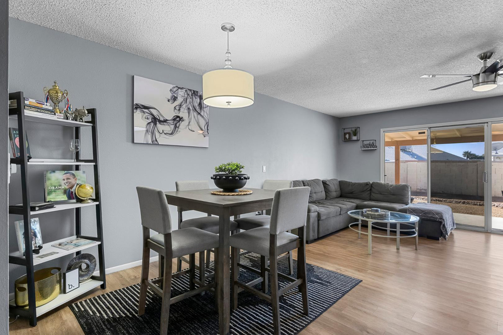 2355 W Voltaire Avenue - Photo 2