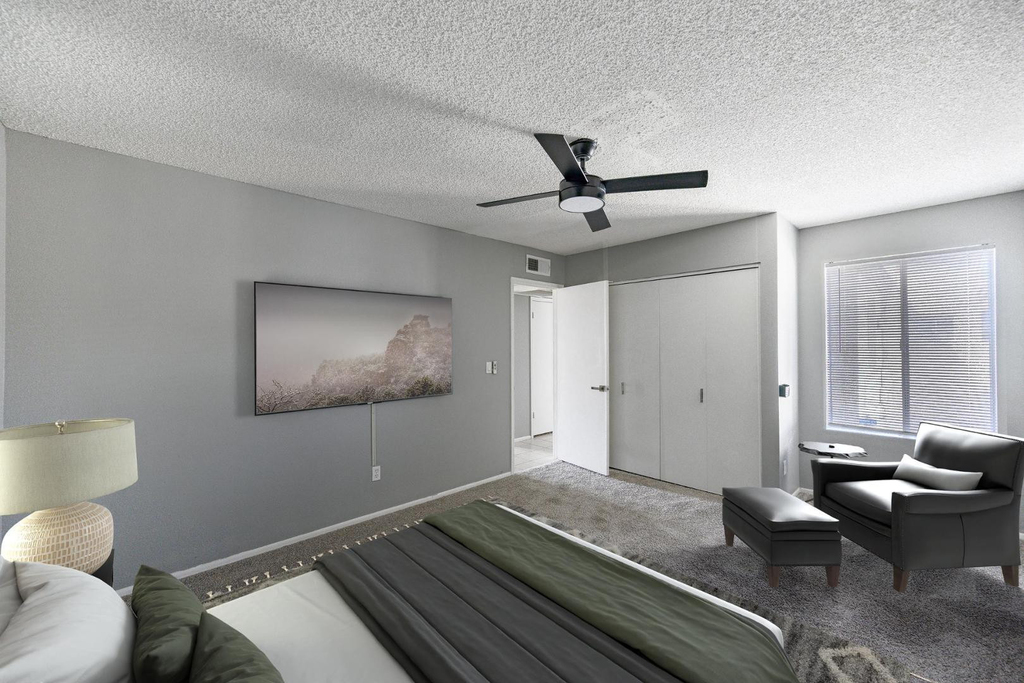 2355 W Voltaire Avenue - Photo 10