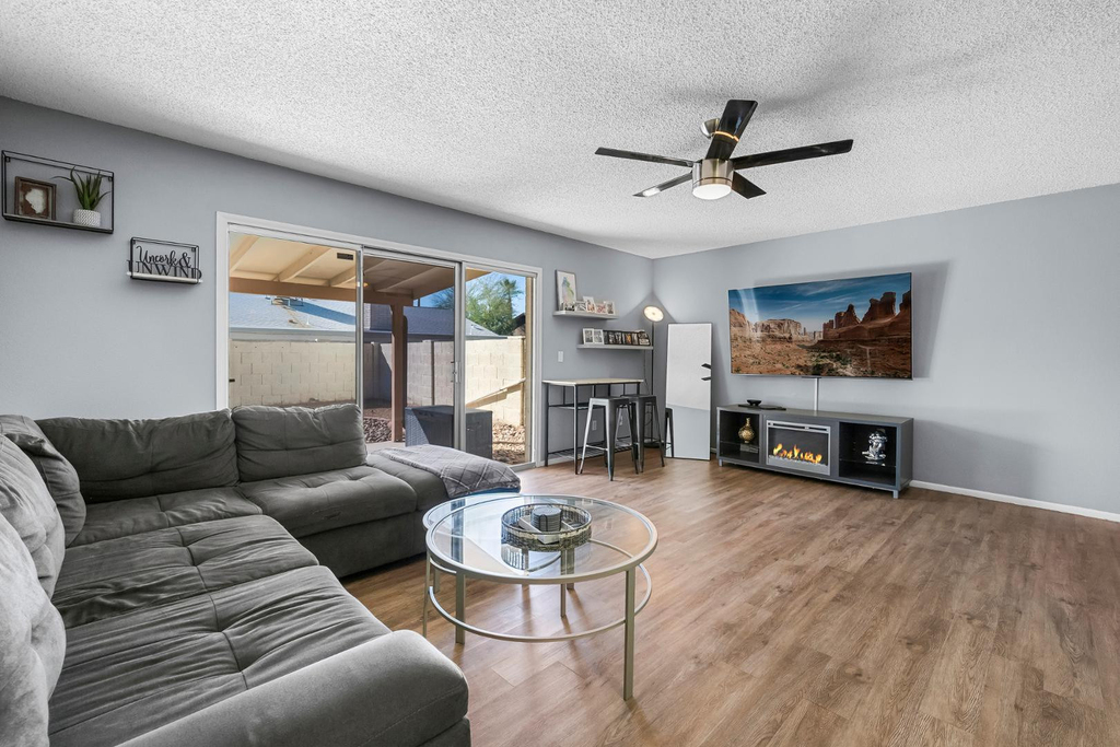 2355 W Voltaire Avenue - Photo 1