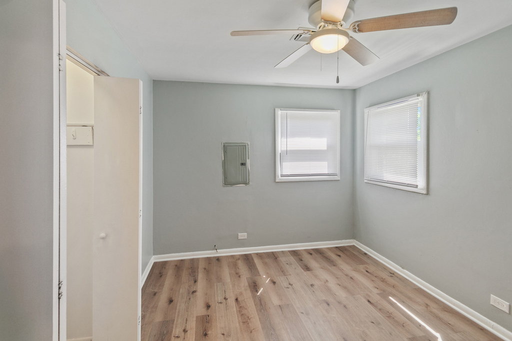 444 Hickory Street - Photo 13