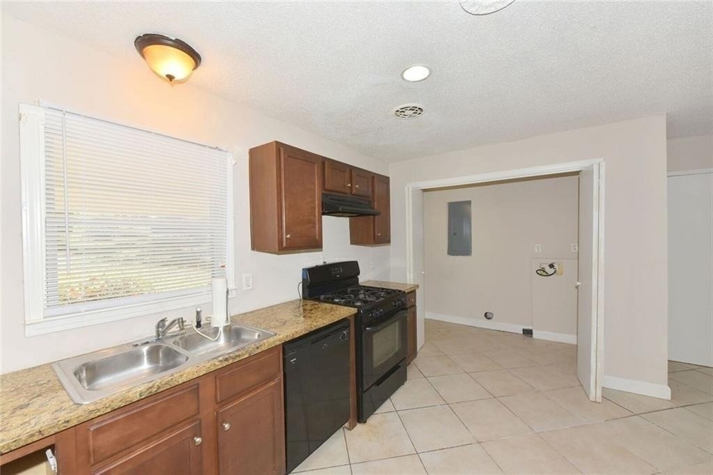 2246 Whites Mill Road - Photo 6