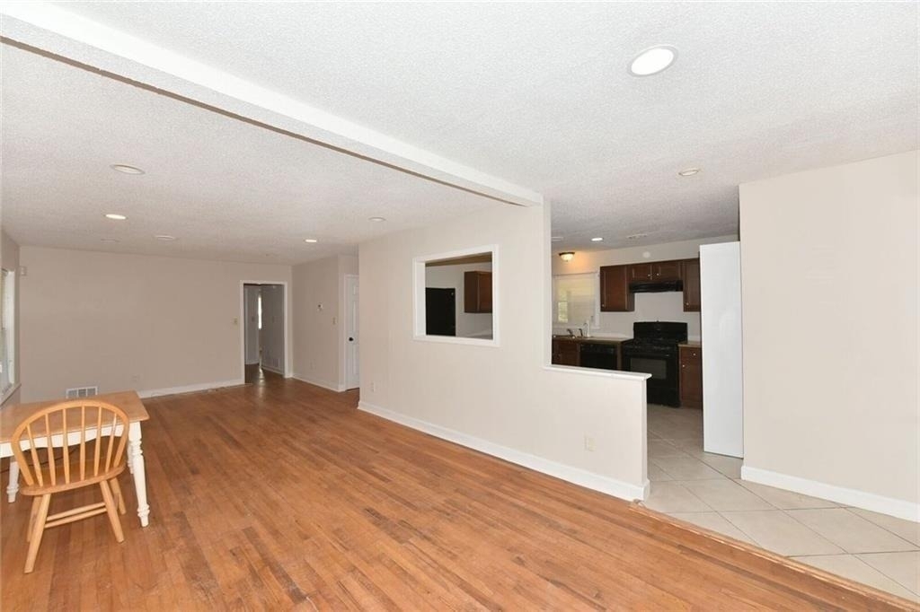 2246 Whites Mill Road - Photo 4