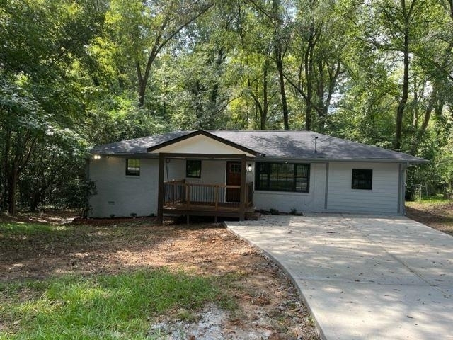 2953 Meadowview Drive Se - Photo 0