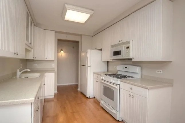 1378 Perry Street - Photo 1