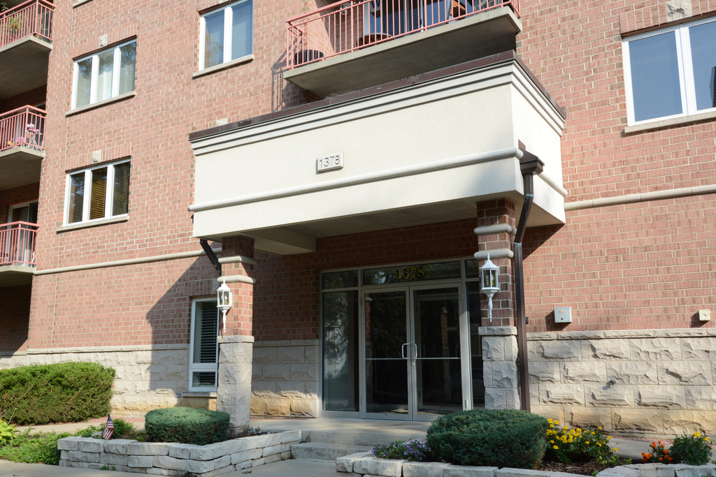 1378 Perry Street - Photo 0