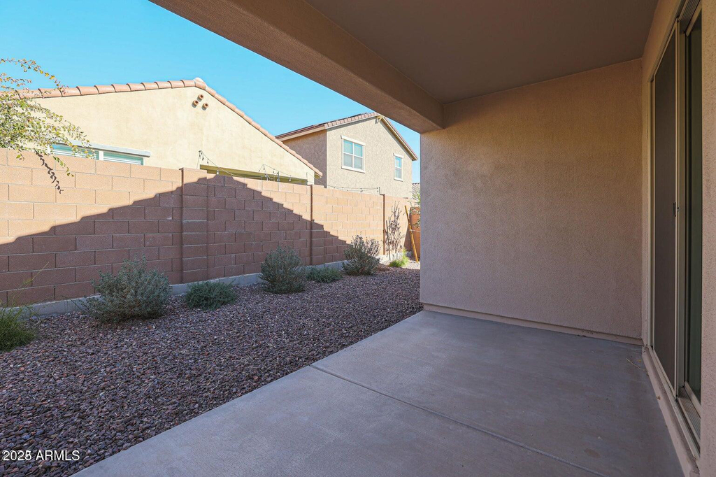 14220 W Willow Avenue - Photo 32