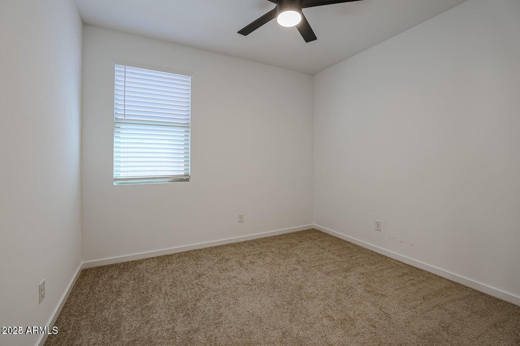14220 W Willow Avenue - Photo 26