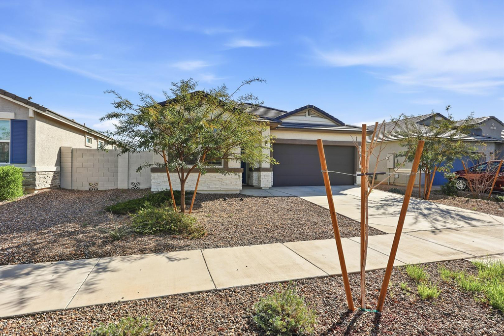 25285 N 185th Drive - Photo 2