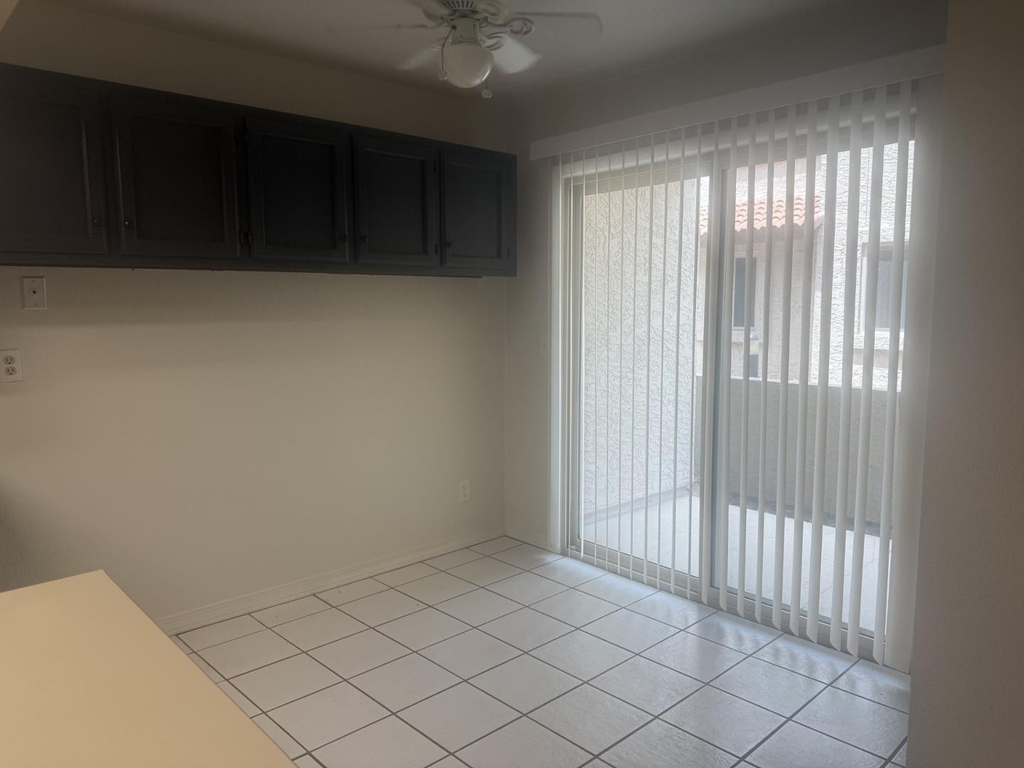 520 N Stapley Drive - Photo 4