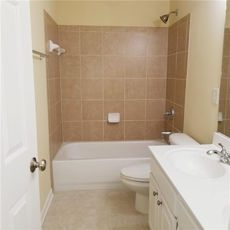 3363 Stoneham Drive - Photo 16