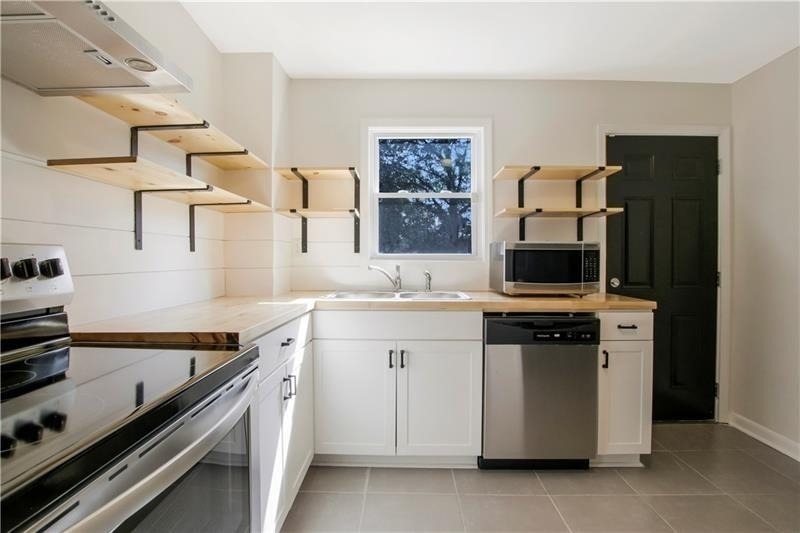 551 Valley Hill Road Se - Photo 8