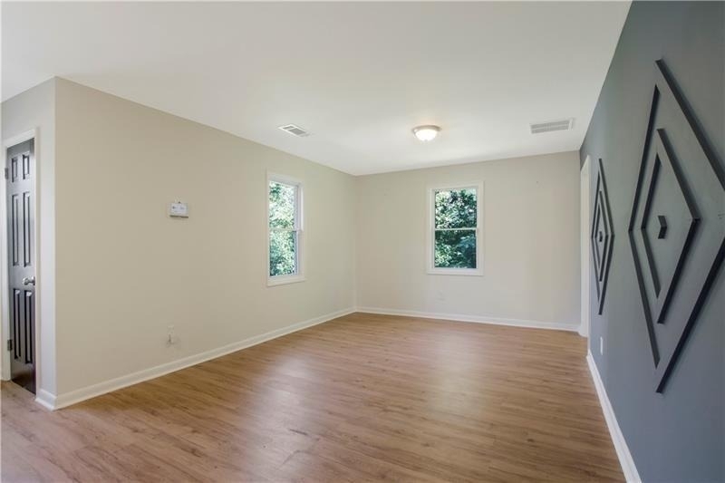 551 Valley Hill Road Se - Photo 5