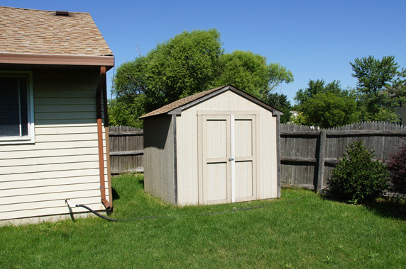 1900 Stanford Drive - Photo 1