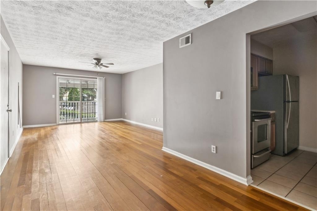 3155 Seven Pines Court - Photo 7