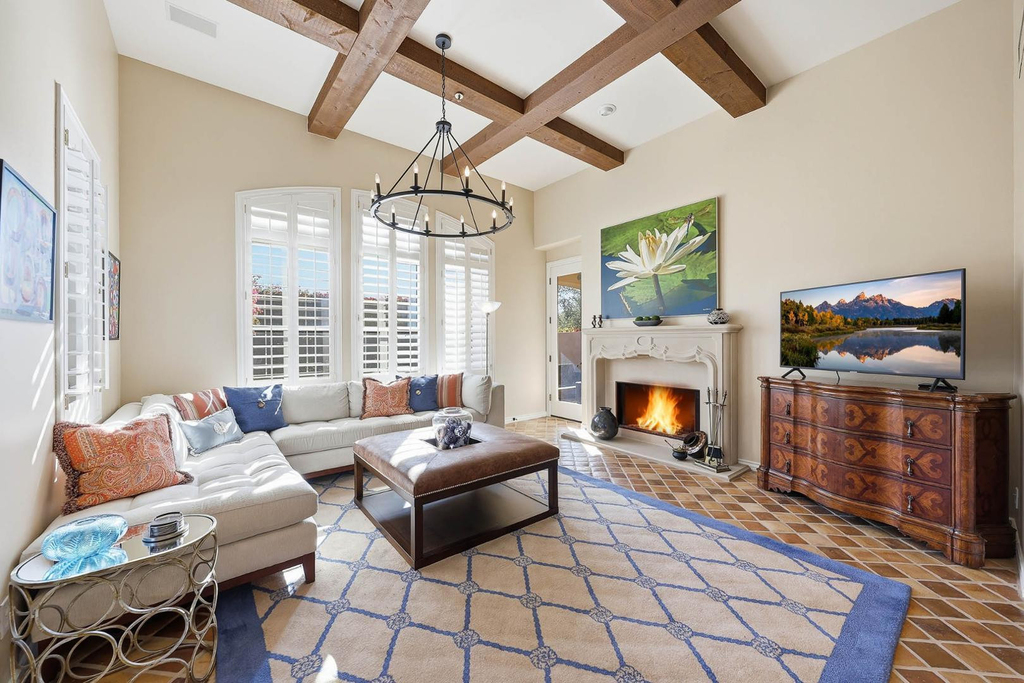 8891 E Mountain Spring Road - Photo 7