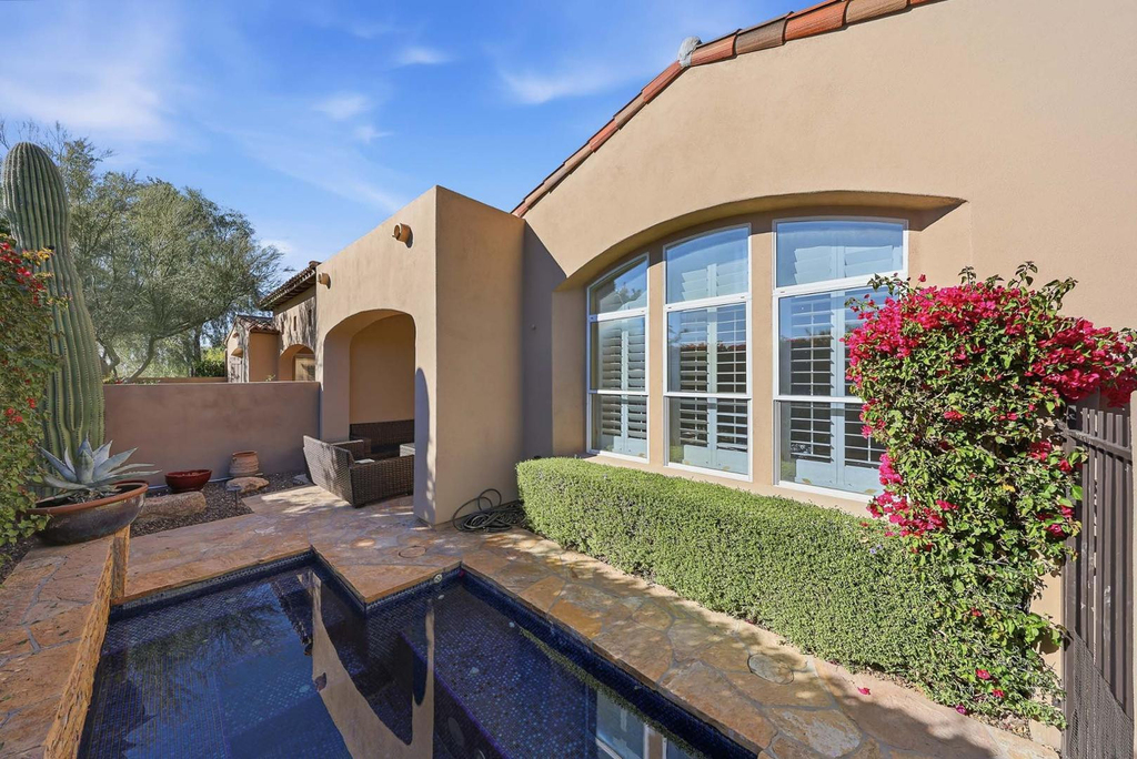 8891 E Mountain Spring Road - Photo 26