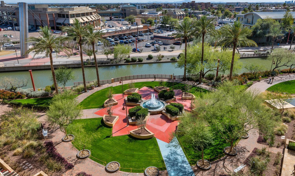7181 E Camelback Road - Photo 23