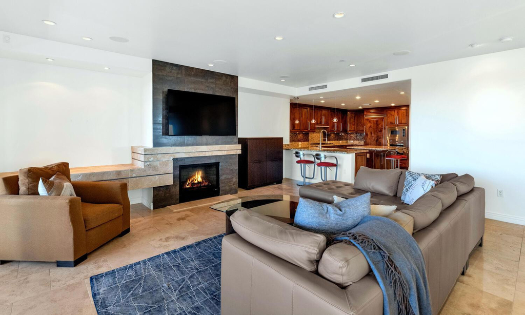 7181 E Camelback Road - Photo 15