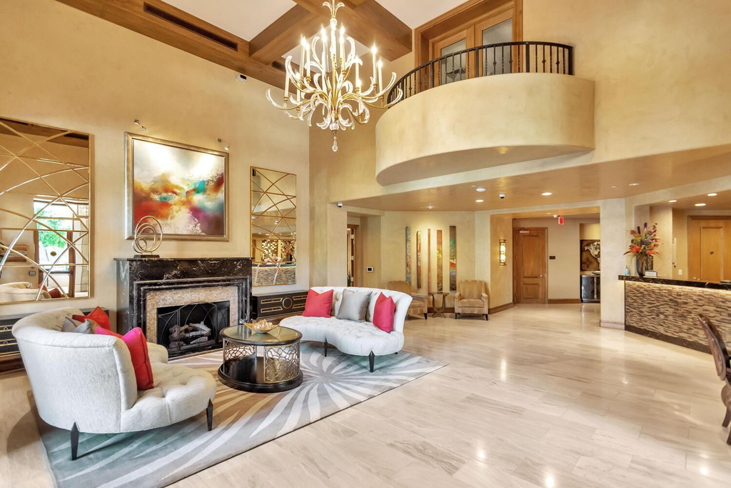 7181 E Camelback Road - Photo 4