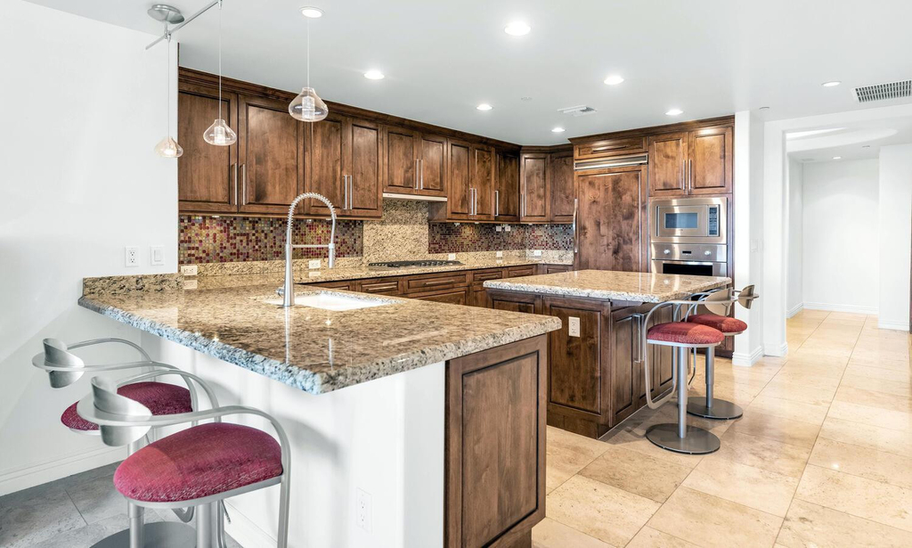 7181 E Camelback Road - Photo 7