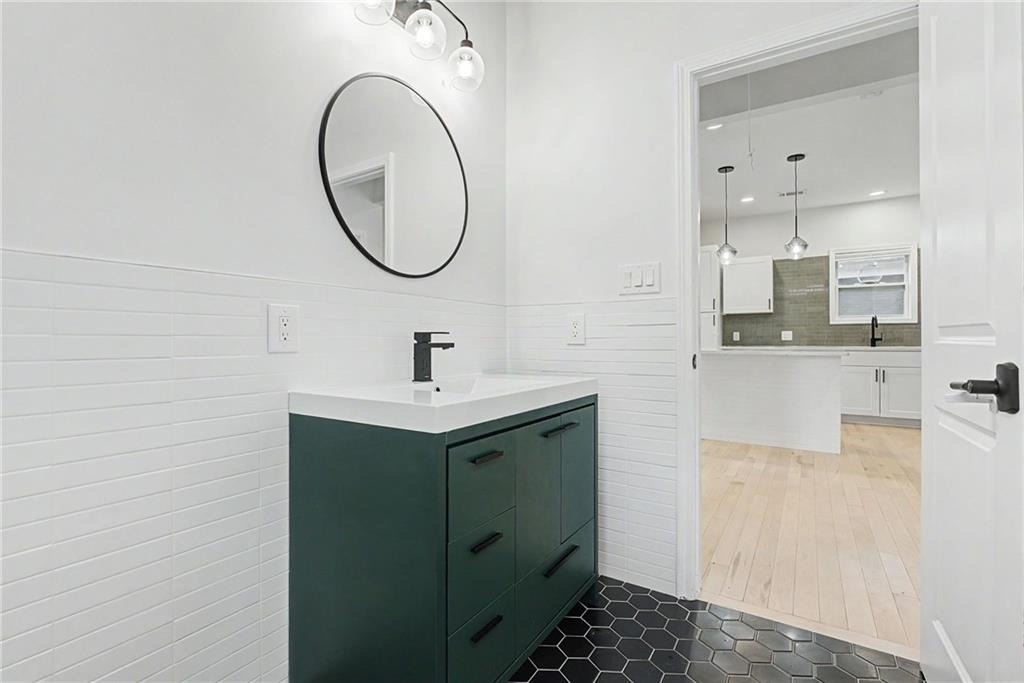827 Elbert Street Sw - Photo 6