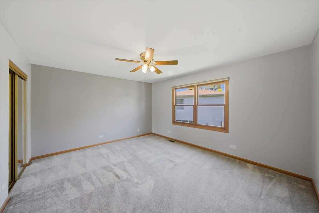 752 Rosanne Street - Photo 25