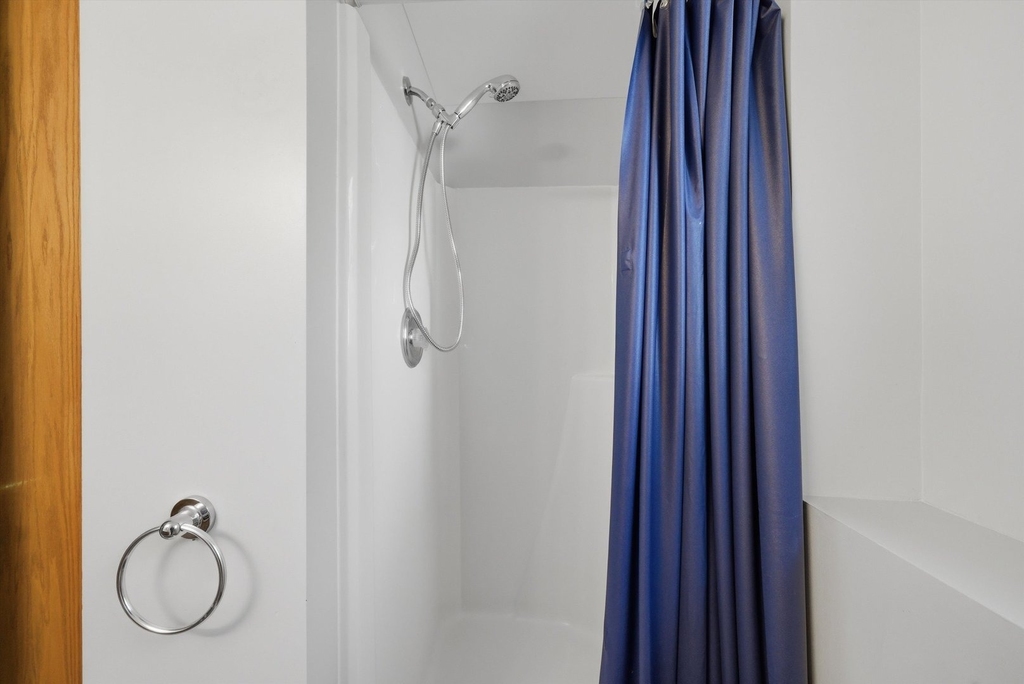752 Rosanne Street - Photo 26