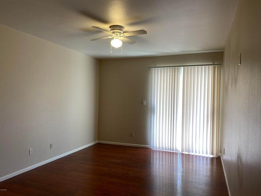 2231 W Fremont Drive - Photo 4