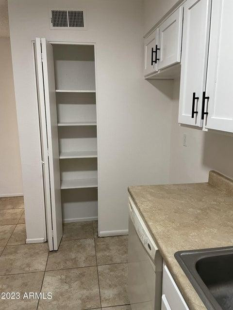 1242 W Carla Vista Drive - Photo 5