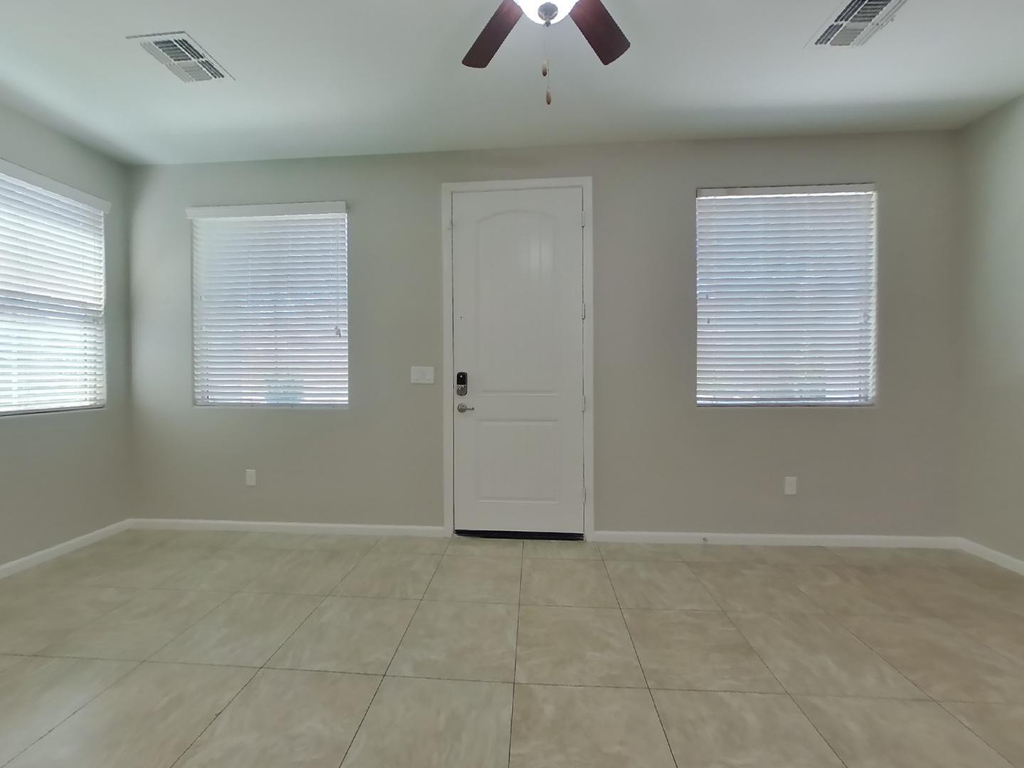12532 W Hummingbird Terrace - Photo 2