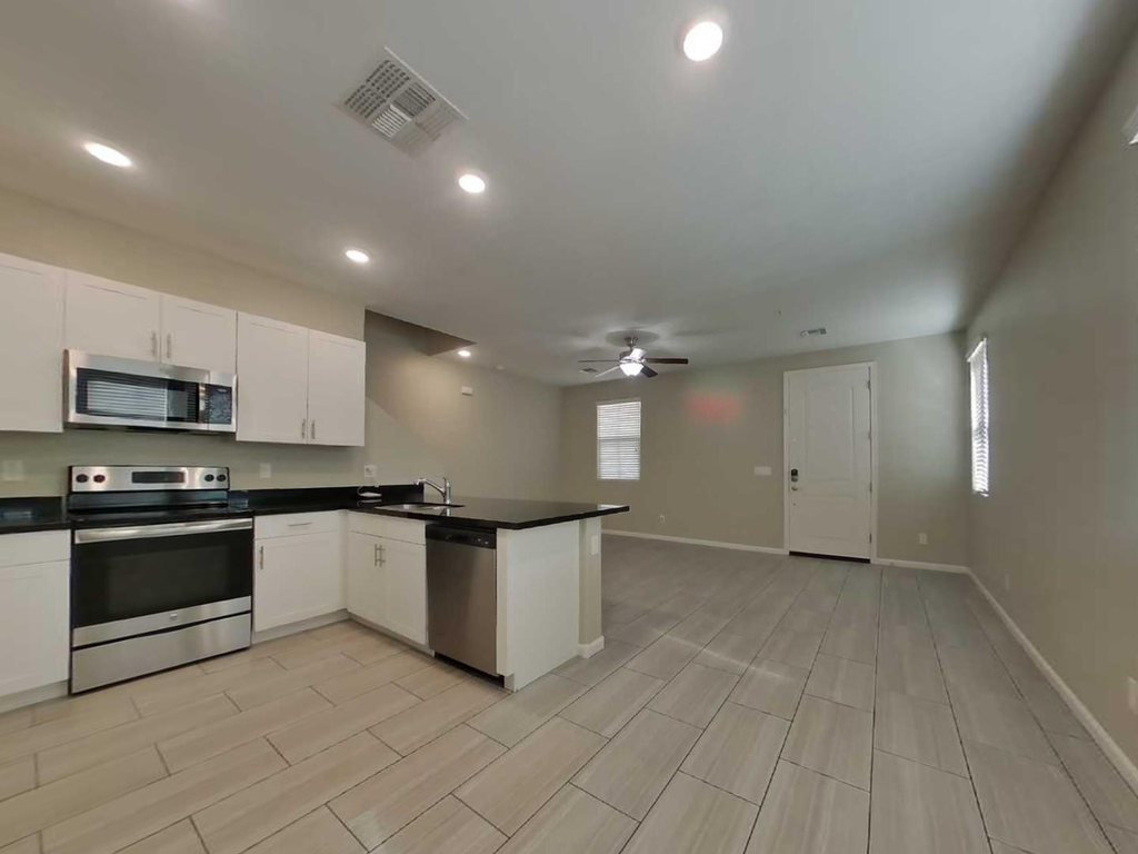 12588 W Via Dona Road - Photo 4