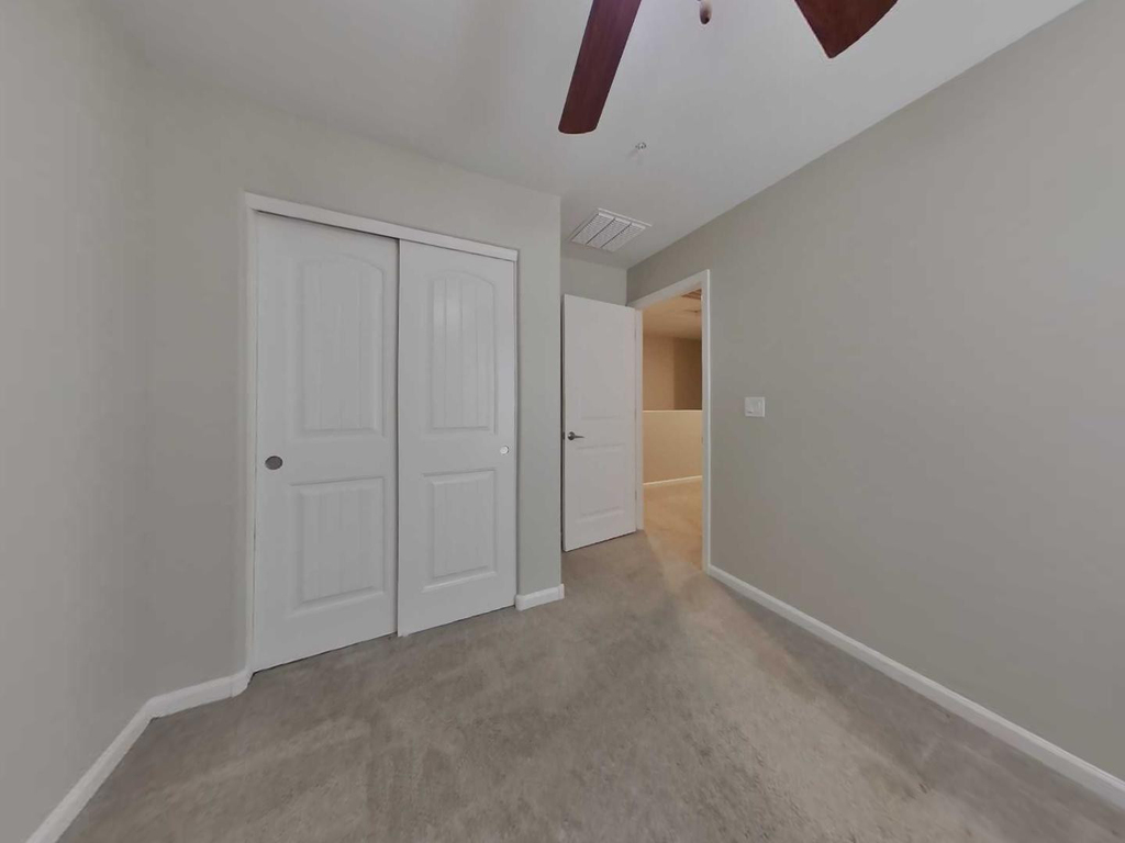 12588 W Via Dona Road - Photo 13